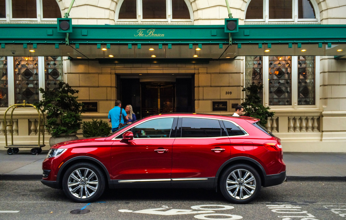 Road Trip: A Tale of Two Cities and One Car, the 2016 Lincoln MKX
