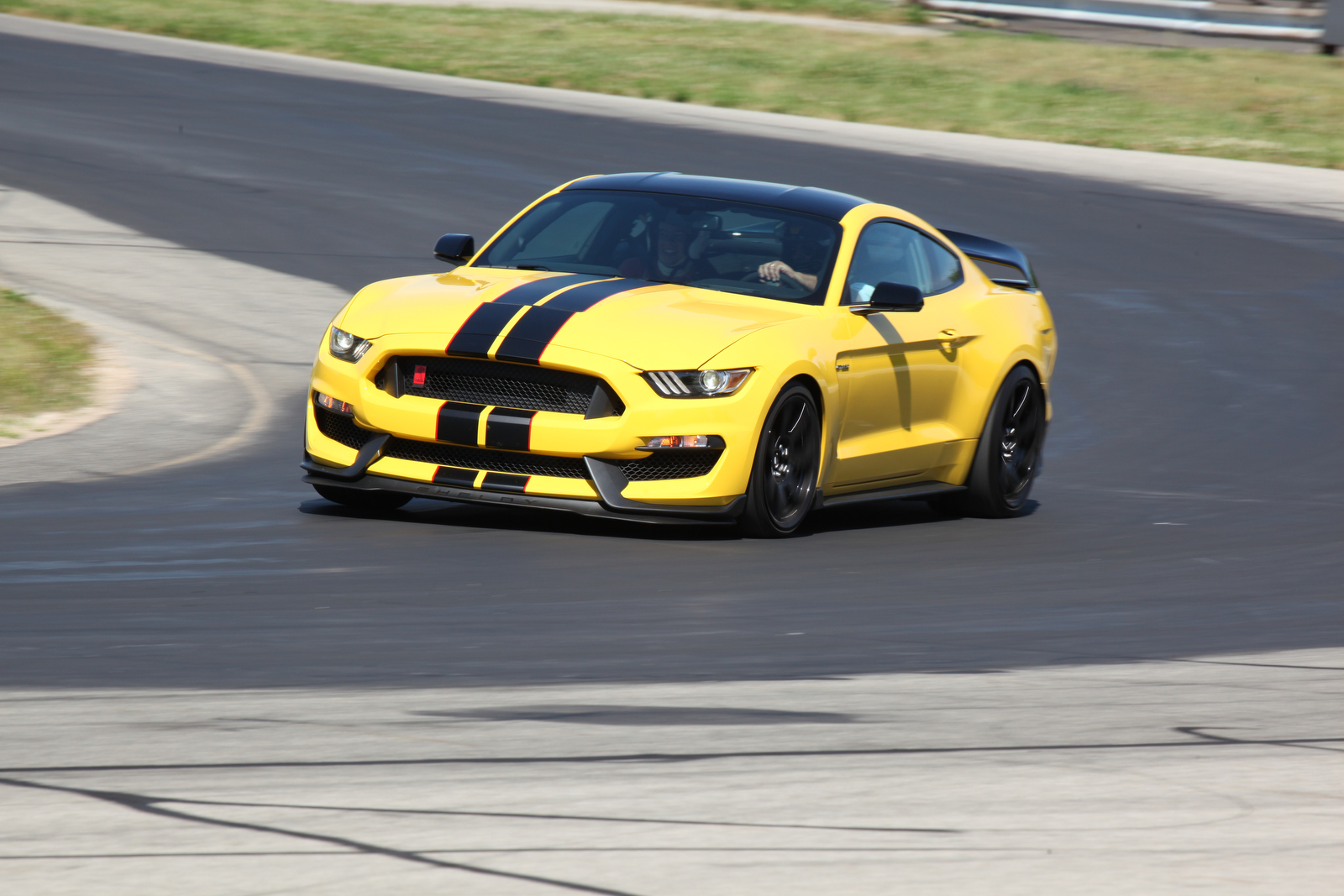 Driven: 2016 Ford Shelby GT350. The Magic Mustang.