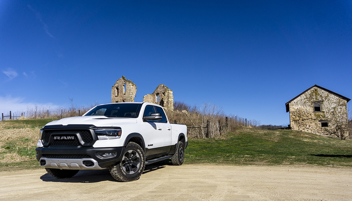 2019 RAM 1500: The Ruler and the Outlaw
